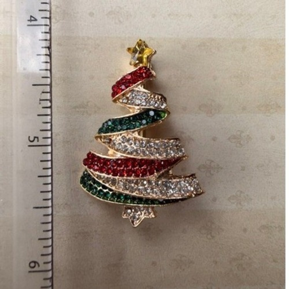 Christmas Tree Brooch Red Green Clear Rhinestone Gold Tone Holiday Pin